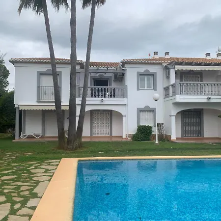 Casa Apartment *